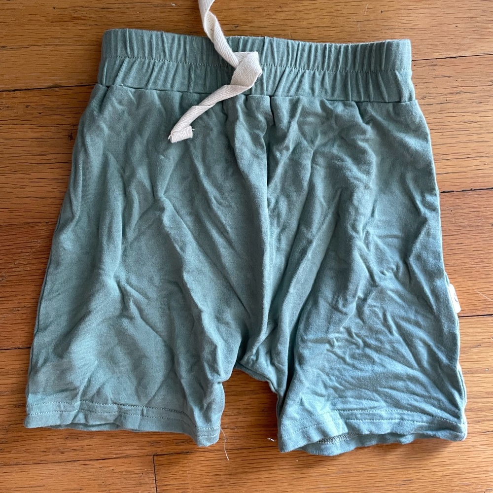 Babysprouts bamboo Green Shorts